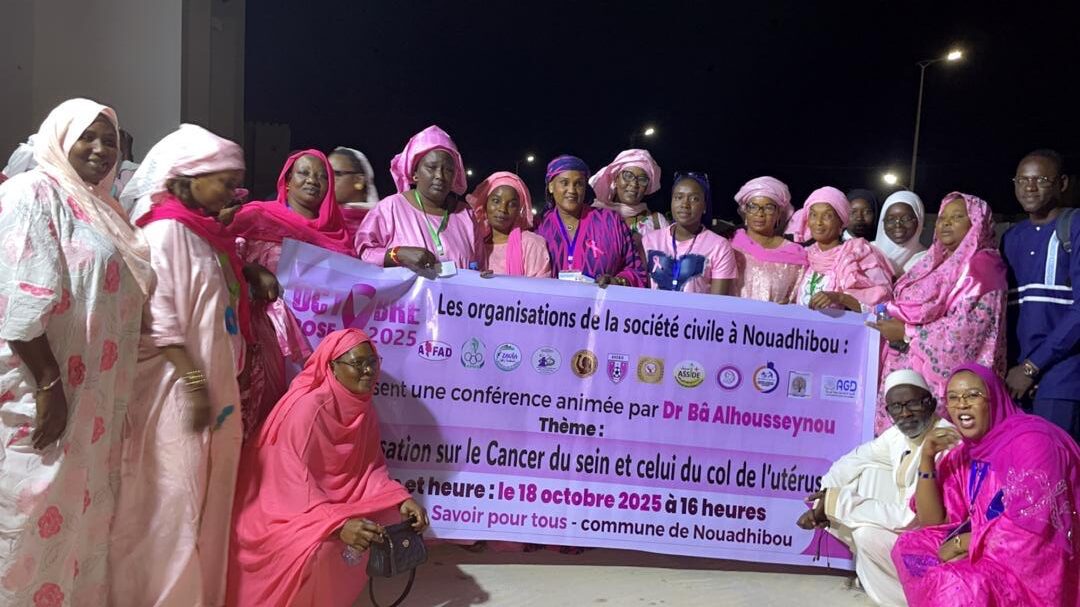 Conférence de sensibilisation sur le cancer du sein et le cancer du col de l’utérus